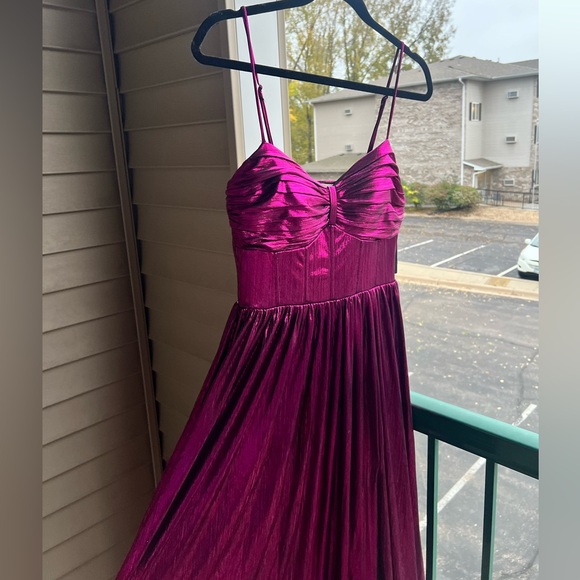 🆕✨City Studio Magenta Pleated Gown Long Formal Dress 9/10 Shiny Satin Prom Maxi - Picture 6 of 17
